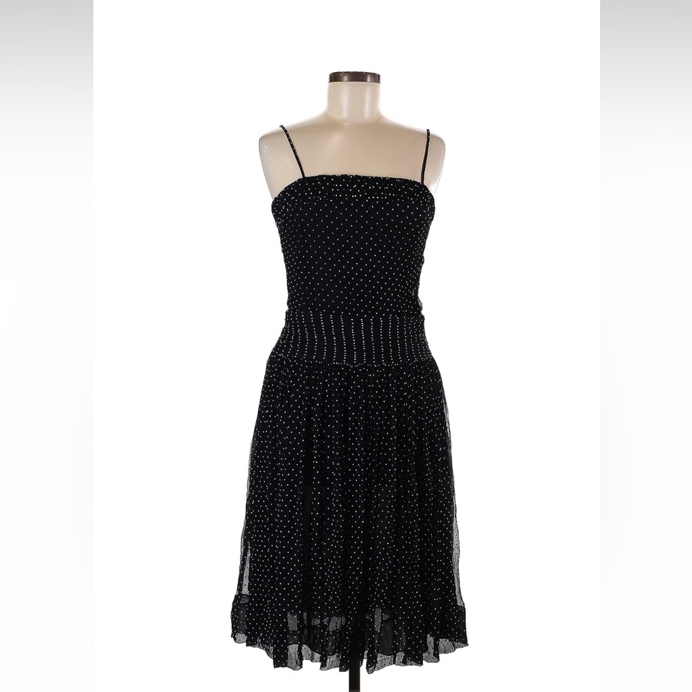 Sz 4 Trina Turk polka dot dress. Versatile for many occasions.